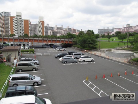大島小松川公園 駐車場