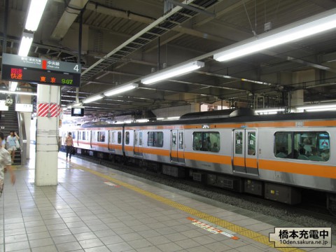 立川駅4番線