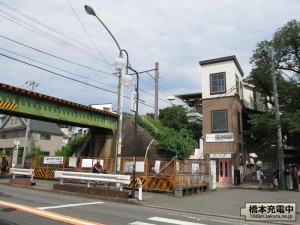 武蔵大和駅